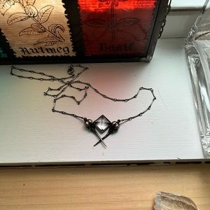 Bloodmilk Quartz Tomb with Hummingbird Skulls